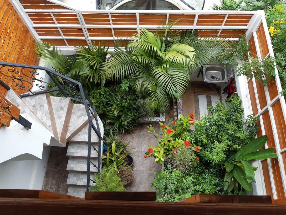 A & P House Apartment Bangkok Exterior photo