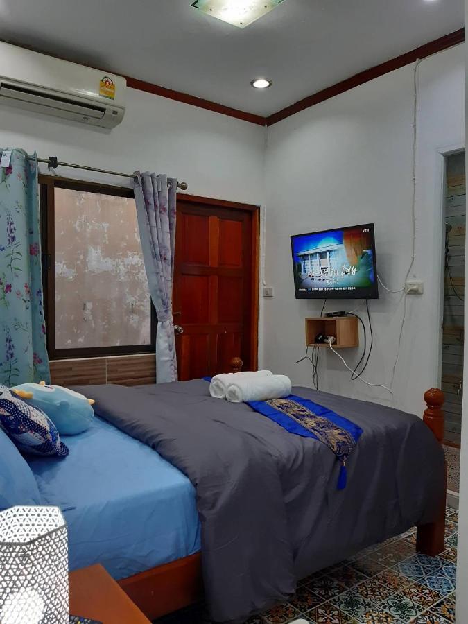 A & P House Apartment Bangkok Exterior photo